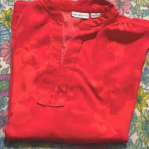 Women’s sleeveless blouse